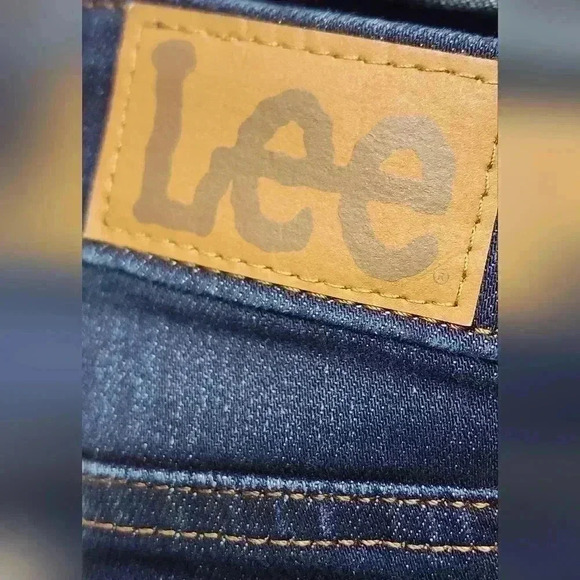 LEE JEANS WOMEN'S DARK BLUE SIZE - Picture 14 of 16